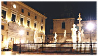 Palermo's Piazza Pretoria at night.
