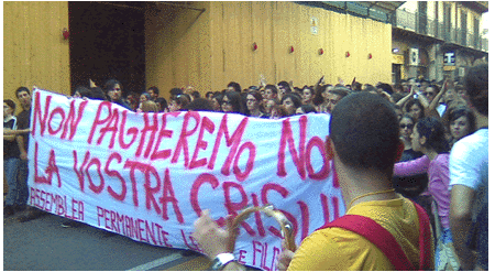 University students protesting near Palermo's Quattro Canti in October 2008.